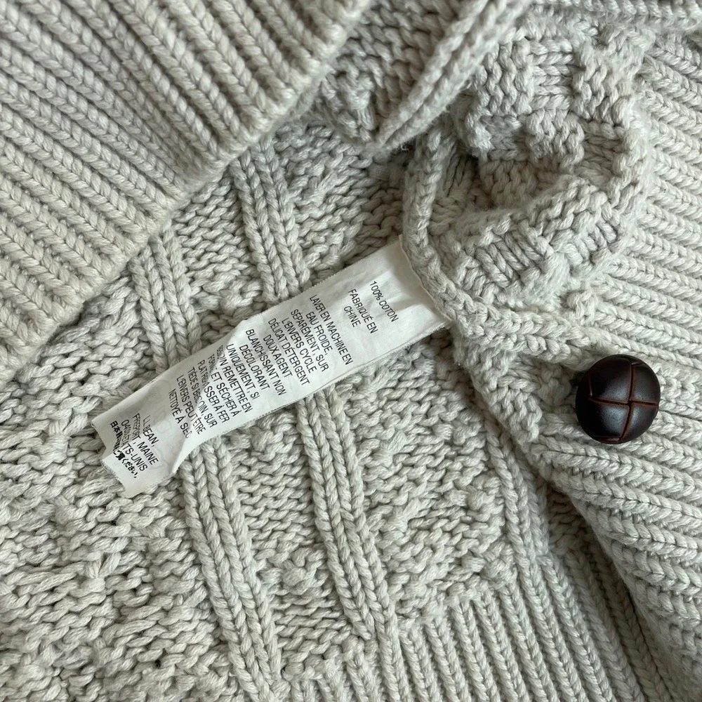 LL Bean Sweater Mens Medium Fisherman Cable Knit Cream Knot Button Mock Neck